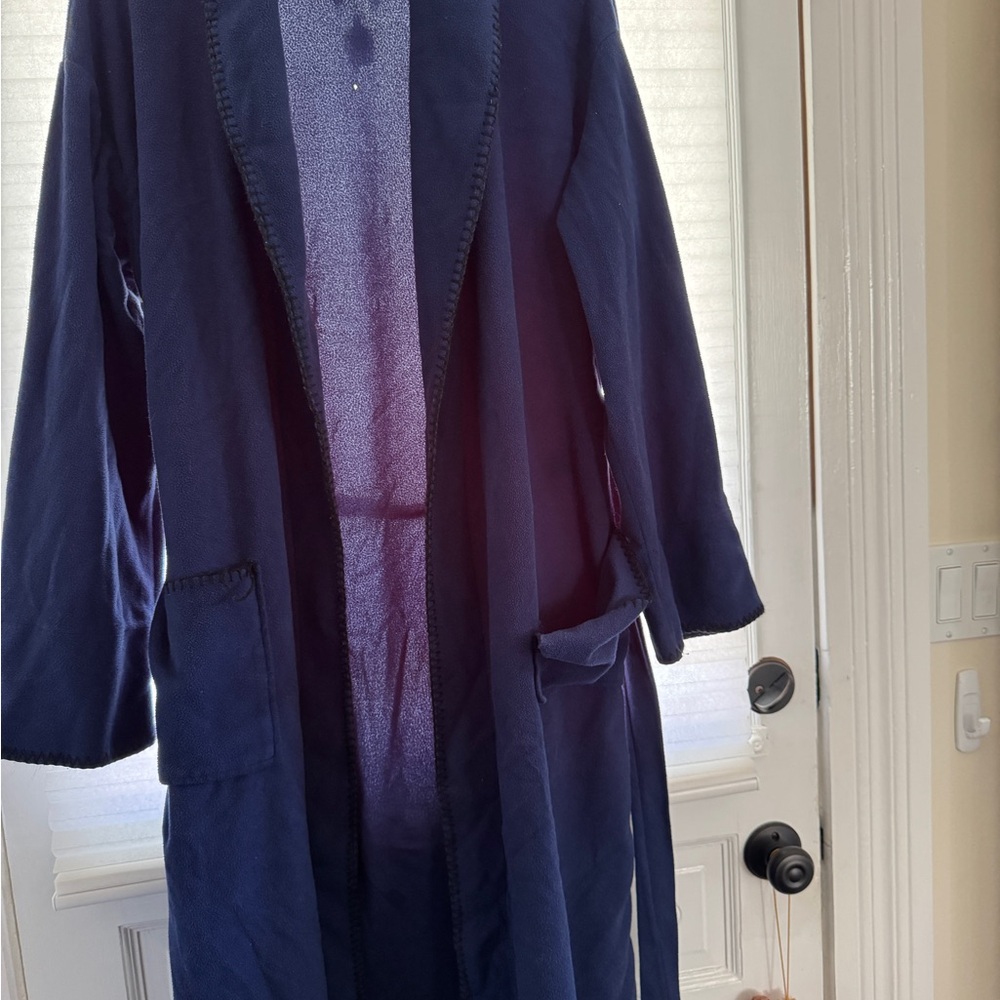Classic Navy Men’s Robe